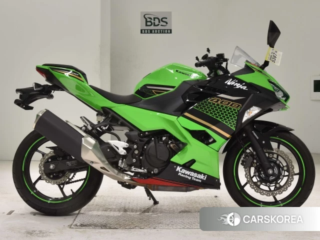 Проданный Kawasaki NINJA 400 2020 из Японии