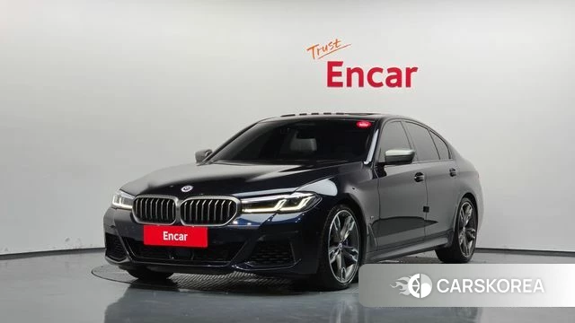 BMW 5 Series (G30) 2022 Черный из Кореи