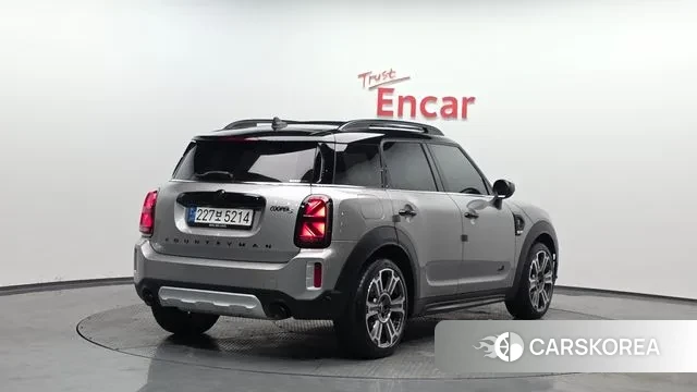 Mini Cooper S Countryman 2024 Серебристо-серый из Кореи