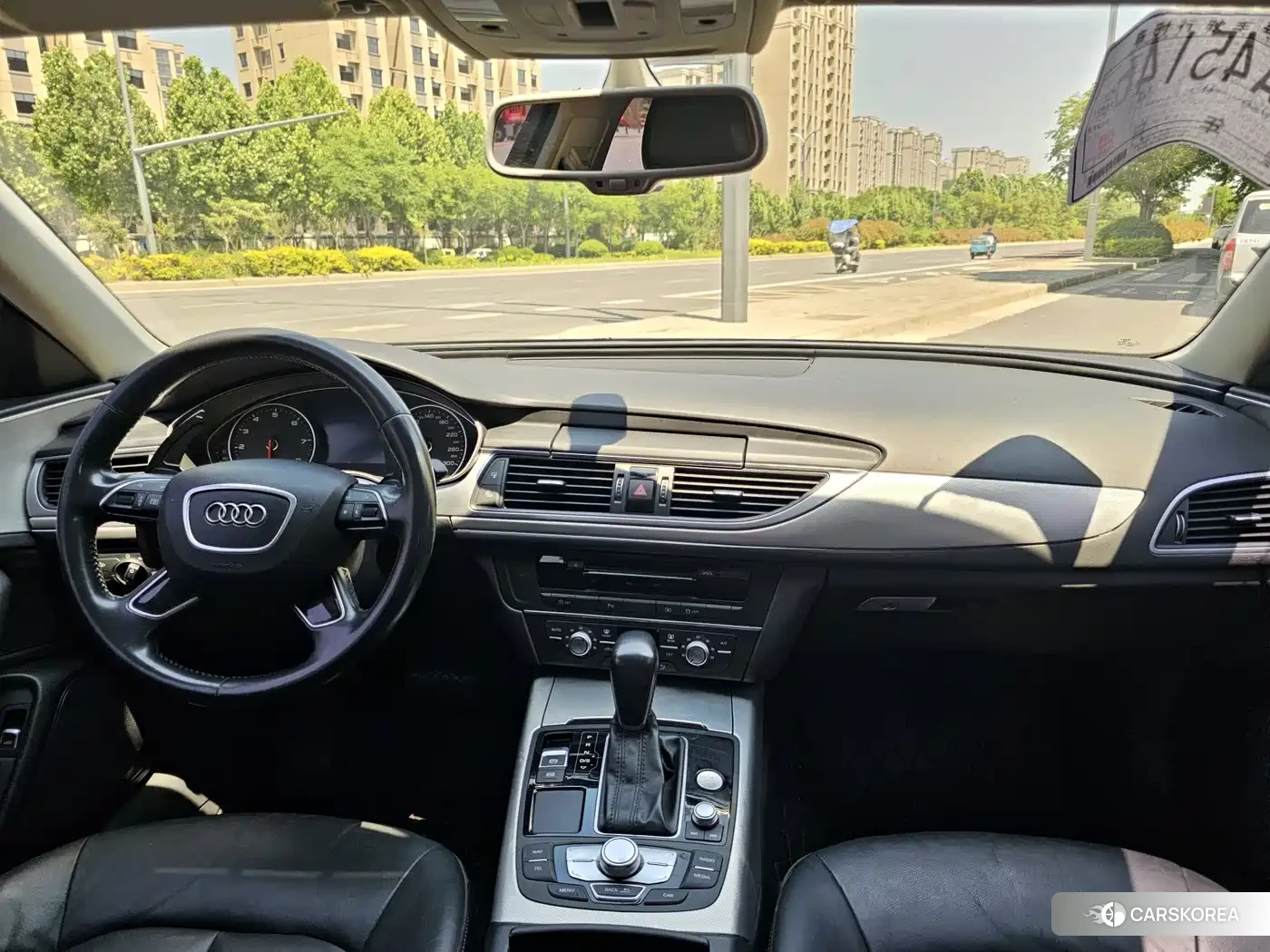 Audi A6L 2018 Черный из Китая