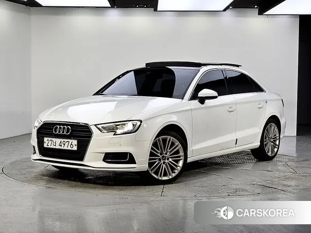 Audi New A3 2018 Белый из Кореи