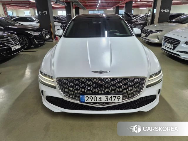 Genesis G80 (RG3) 2024 Жемчужный цвет из Кореи
