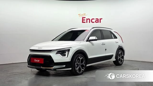 Kia Di Ol Nu Niro 2025 Белый из Кореи