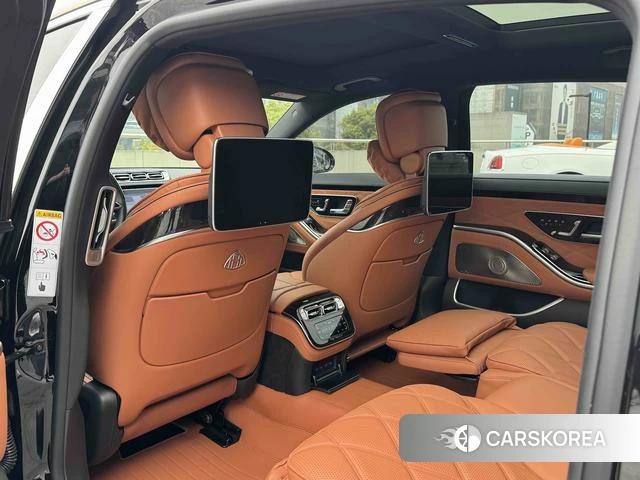 Mercedes-Benz Maybach S-class 2024 Черный из Китая