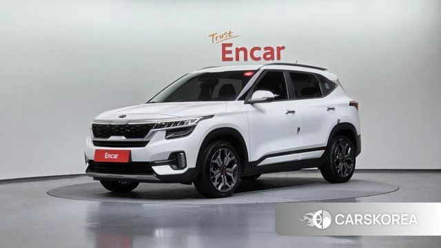 Kia Seltos 2021 Белый из Кореи