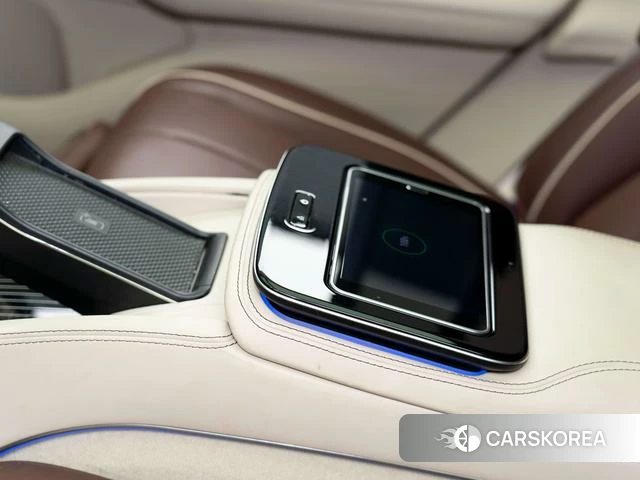 Mercedes-Benz GLS 2024 Черный из Китая