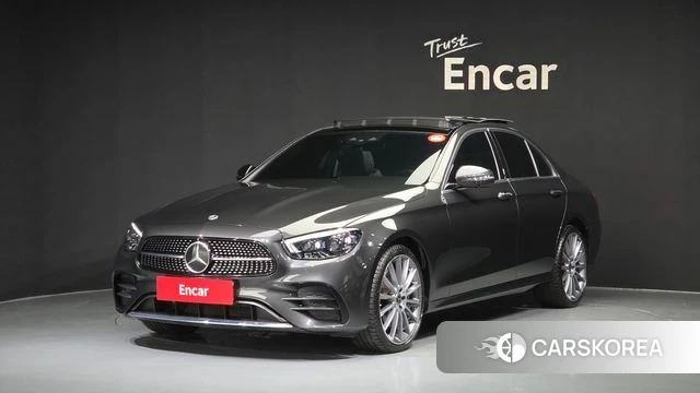 Mercedes-Benz E-Class W213 2021 Серый из Кореи
