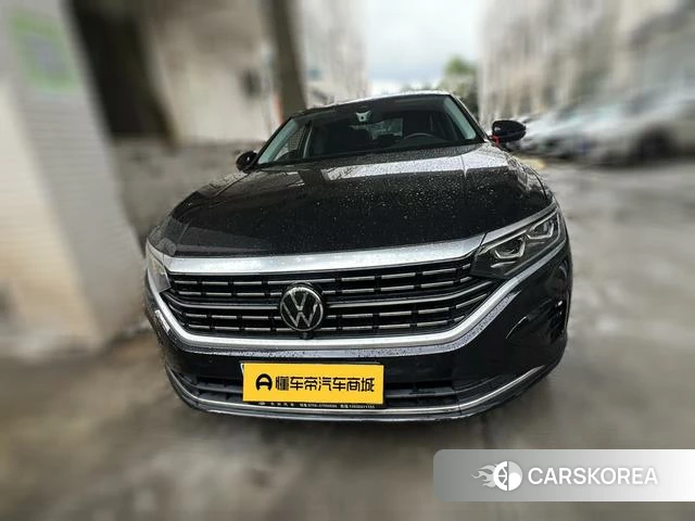 Volkswagen Passat 2023 Черный из Китая