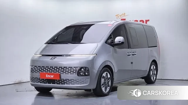 Hyundai Staria 2021 Серебряный из Кореи