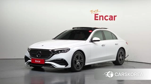 Mercedes-Benz E-Class W214 2025 Белый из Кореи