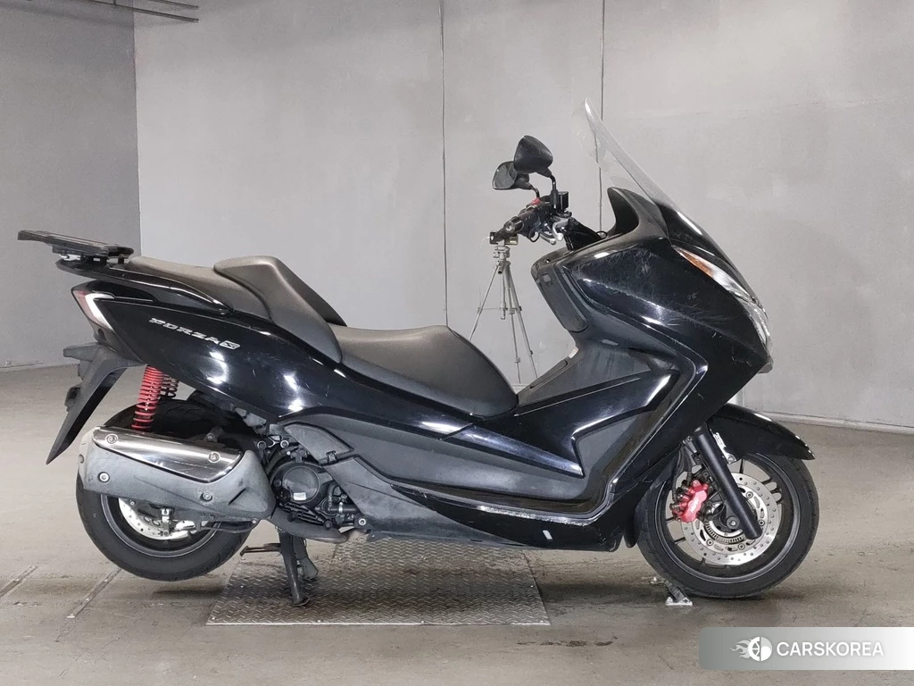 Проданный Honda FORZA 2013 из Японии, фото 2