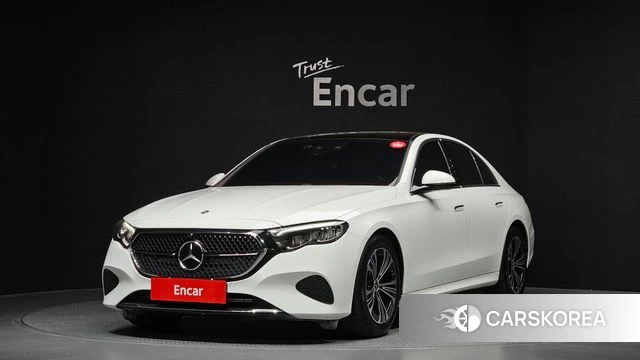 Mercedes-Benz E-Class W214 2024 Белый из Кореи