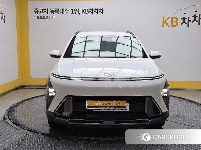 Hyundai Kona (SX2) 2024 Белый из Кореи