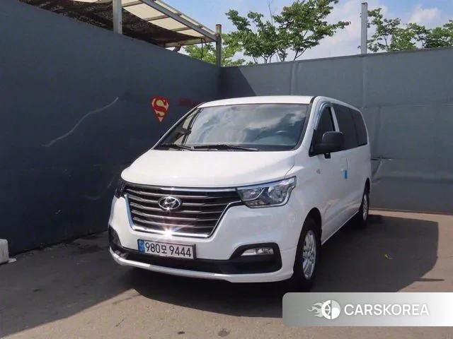 Hyundai The New Grand Starex 2018 Белый из Кореи