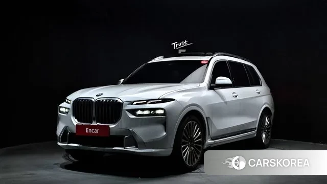 BMW X7 (G07) 2022 Белый из Кореи