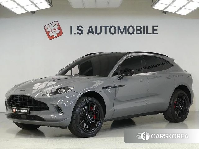 Aston Martin DBX 2022 Серебристо-серый из Кореи