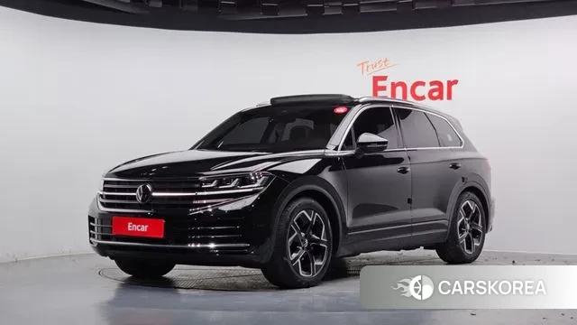 Volkswagen Touareg 3rd generation 2024 Черный из Кореи