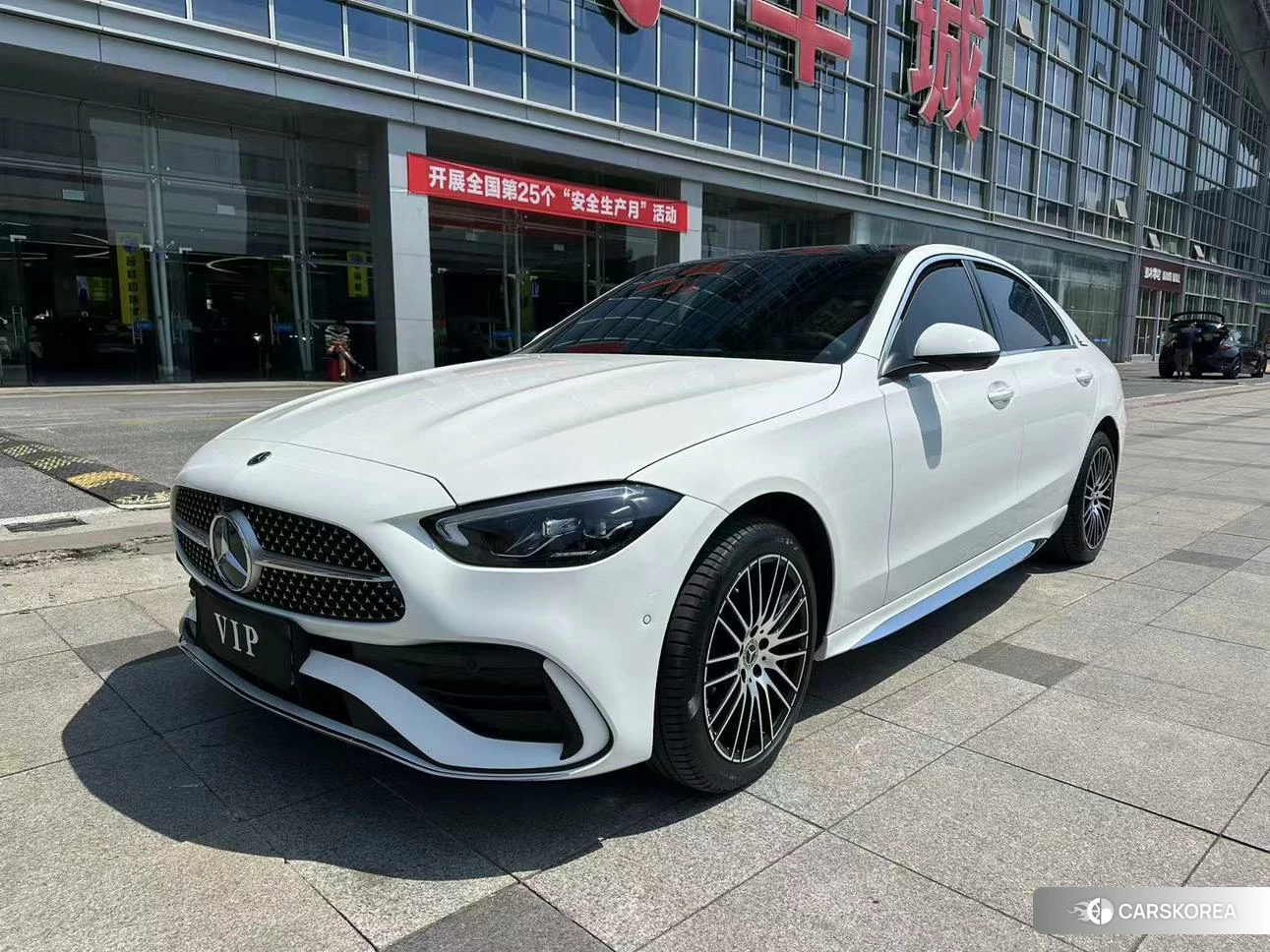Mercedes-Benz Class C 2024 Белый из Китая