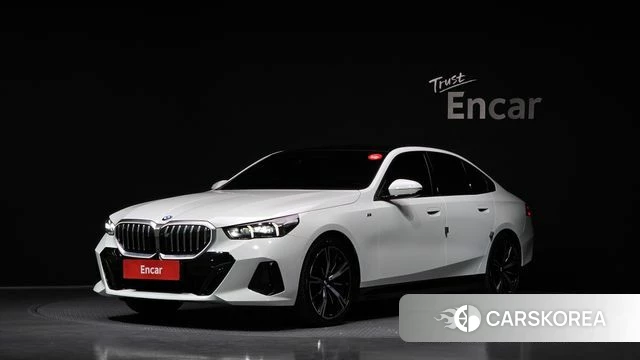 BMW 5 Series (G60) 2024 Белый из Кореи