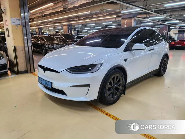 Tesla Model X 2024 Белый из Кореи