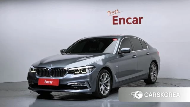 BMW 5 Series (G30) 2018 Серый из Кореи