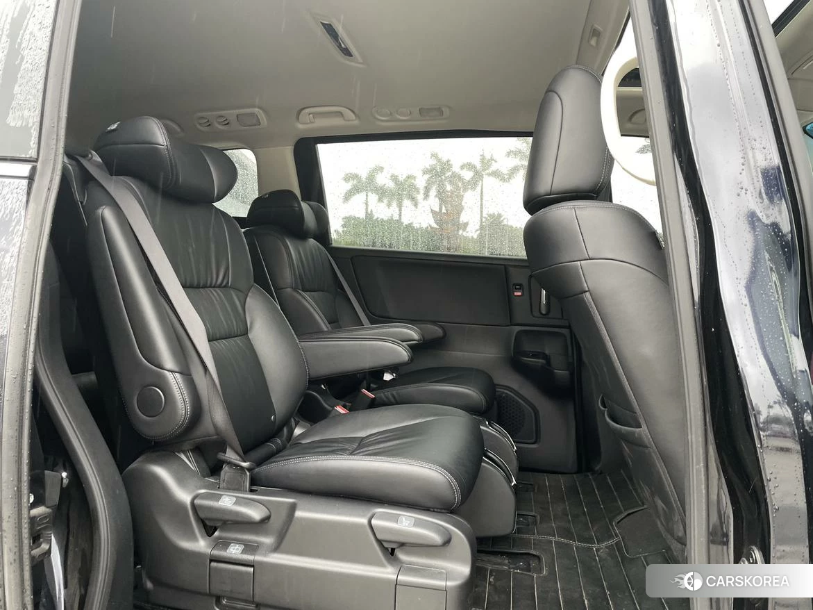 Honda Odyssey 2020 Черный из Китая