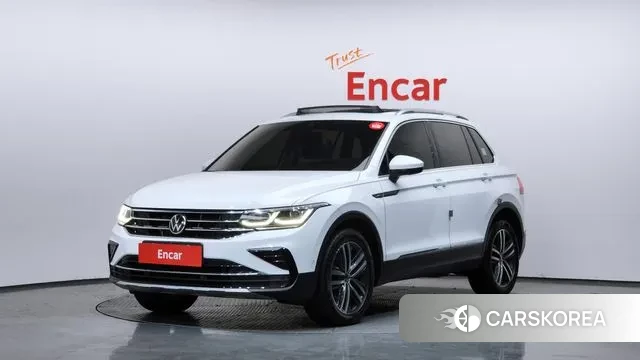Volkswagen Tiguan second Generation 2023 Белый из Кореи