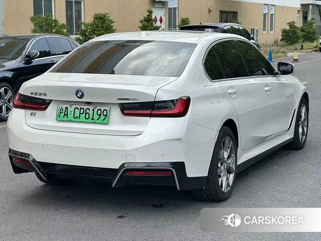 BMW i3 2023 Белый из Китая