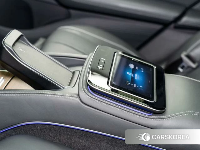 Mercedes-Benz Maybach GLS 2022 Черный из Китая