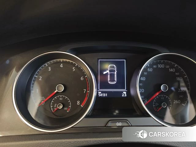 Volkswagen Golf 2020 Красный из Китая