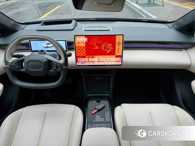 Lynk Z20 2026 Серебристо-серый из Китая