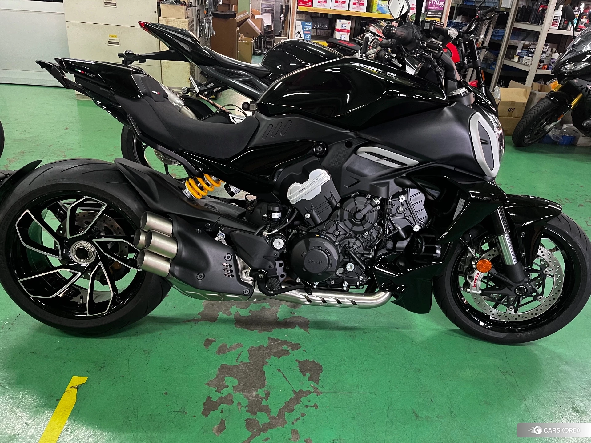 Проданный Ducati DIAVEL V4 2024 из Японии, фото 3