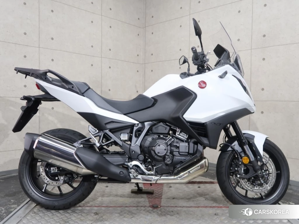 Проданный Honda NT1100 2023 из Японии