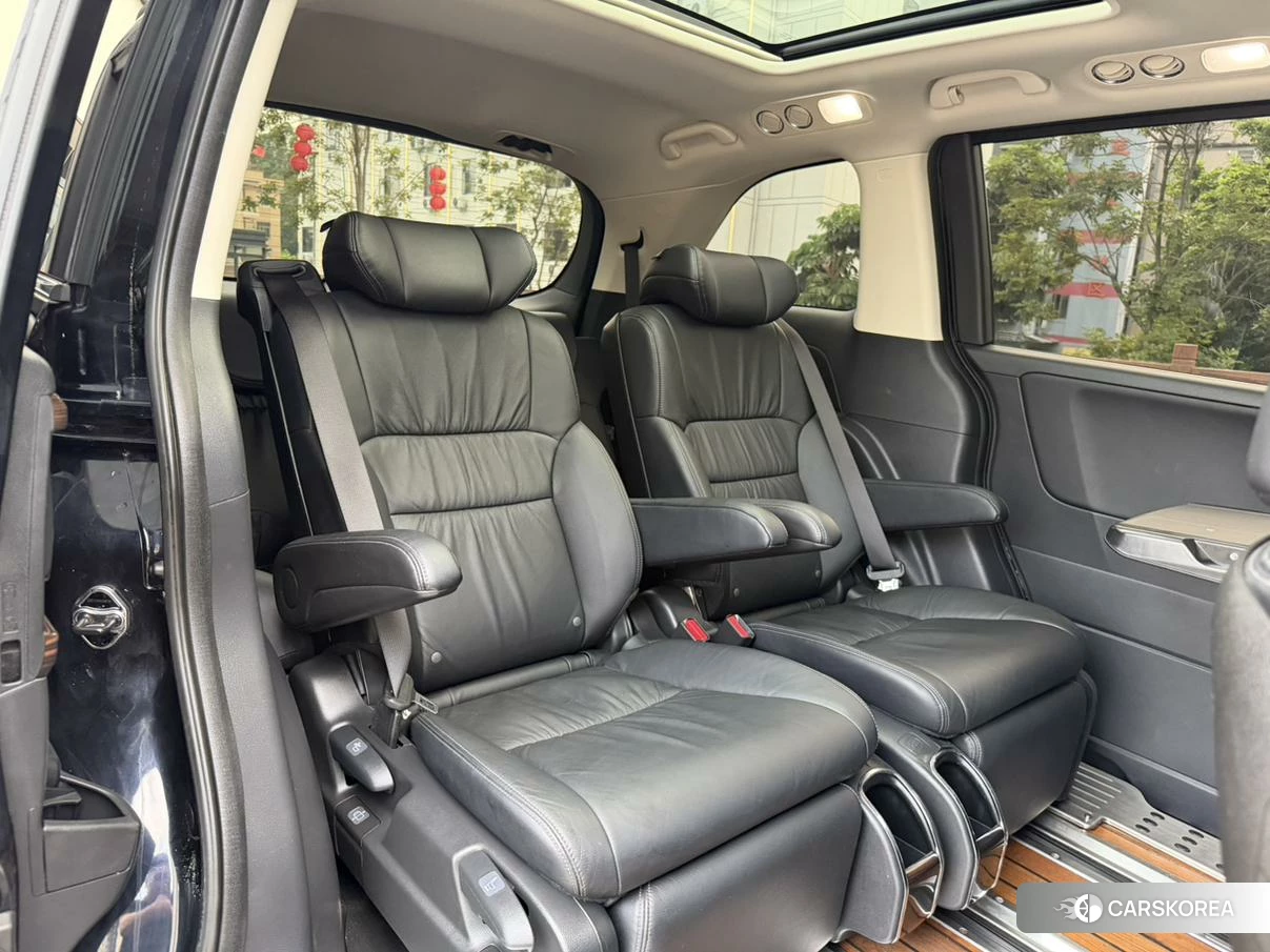 Honda Odyssey 2020 Черный из Китая