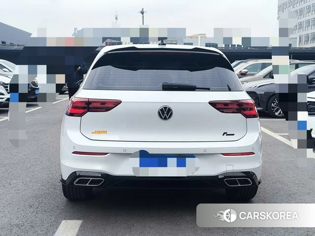 Volkswagen Golf 2022 Белый из Китая