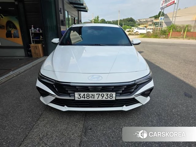 Hyundai The New Avante (CN7) 2023 Белый из Кореи