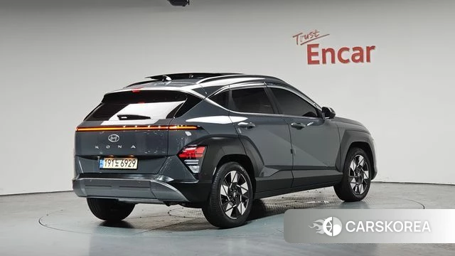 Hyundai Kona Hybrid (SX2) 2023 Серый из Кореи