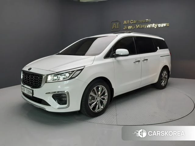 Kia The New Carnival 2018 Белый из Кореи