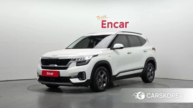 Kia Seltos 2022 Белый из Кореи