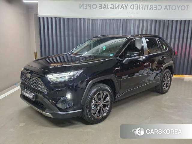 Toyota RAV4 5th Generation 2025 Черный из Кореи