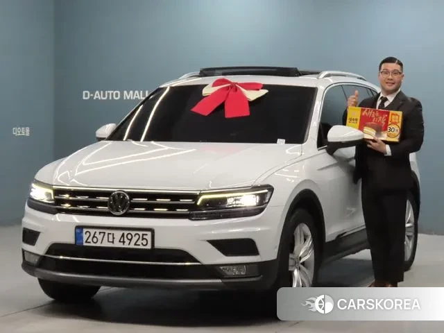 Volkswagen Tiguan second Generation 2020 Белый из Кореи