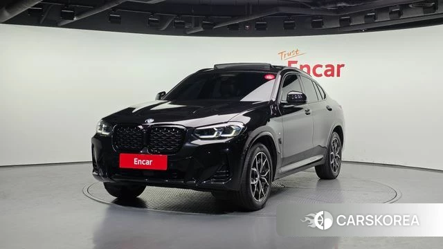 BMW X4 (G02) 2023 Черный из Кореи