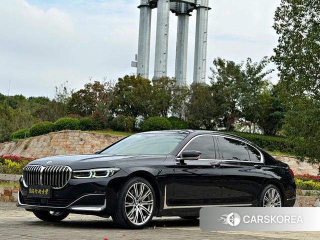 BMW 7 series 2021 Черный из Китая