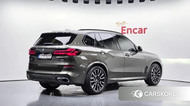 BMW X5 (G05) 2026 Цвет тростника из Кореи