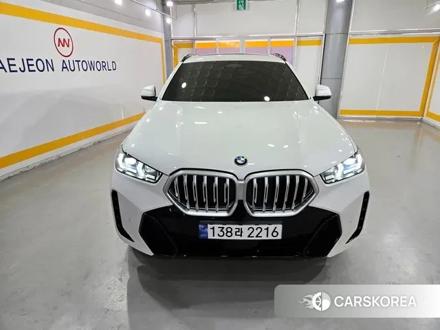 BMW X6 (G06) 2024 Белый из Кореи