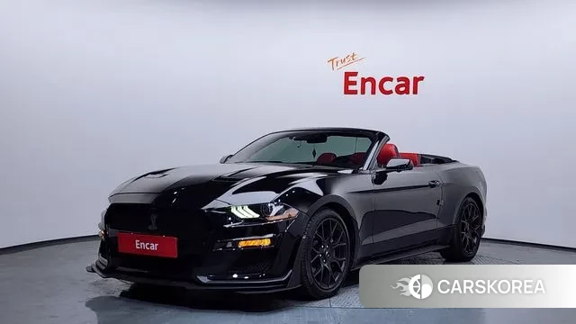 Ford Mustang 2019 Черный из Кореи