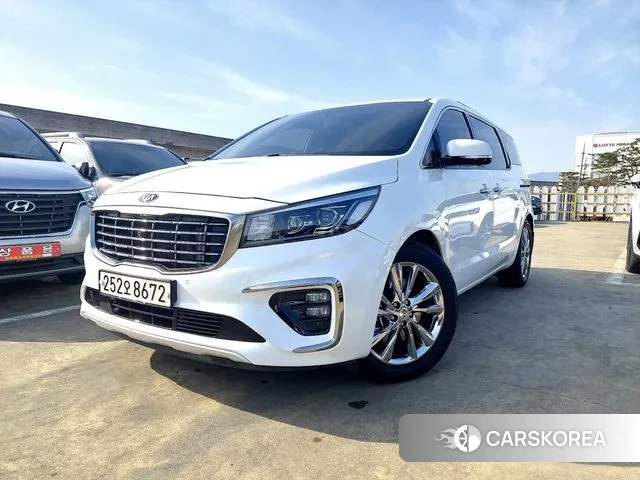Kia The New Carnival 2019 Белый из Кореи