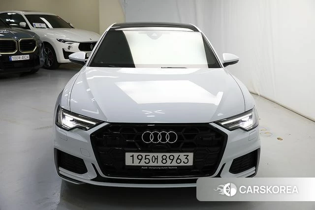 Audi A6 (C8) 2022 Белый из Кореи