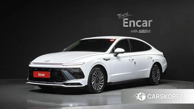 Hyundai Sonata D Edge Hybrid (DN8) 2024 Белый из Кореи