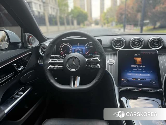 Mercedes-Benz Class C 2022 Белый из Китая